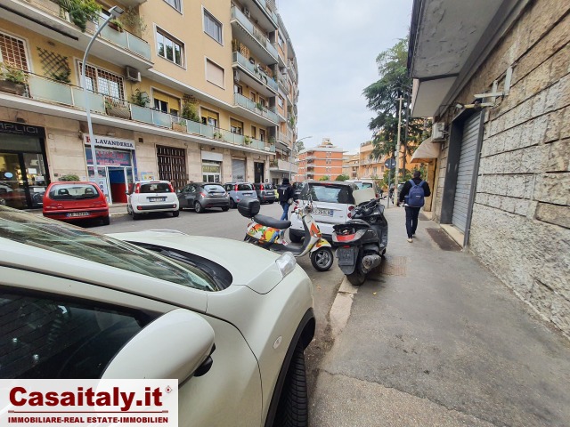 Trionfale, Sangemini, negozio in vendita