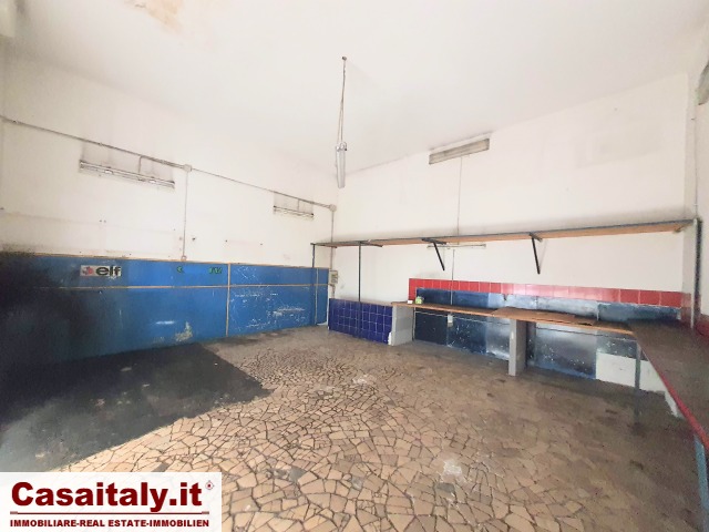Trionfale, Sangemini, negozio in vendita